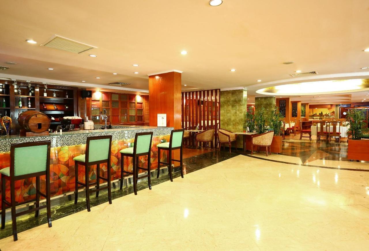 Ramana Saigon Hotel Хошимин Экстерьер фото